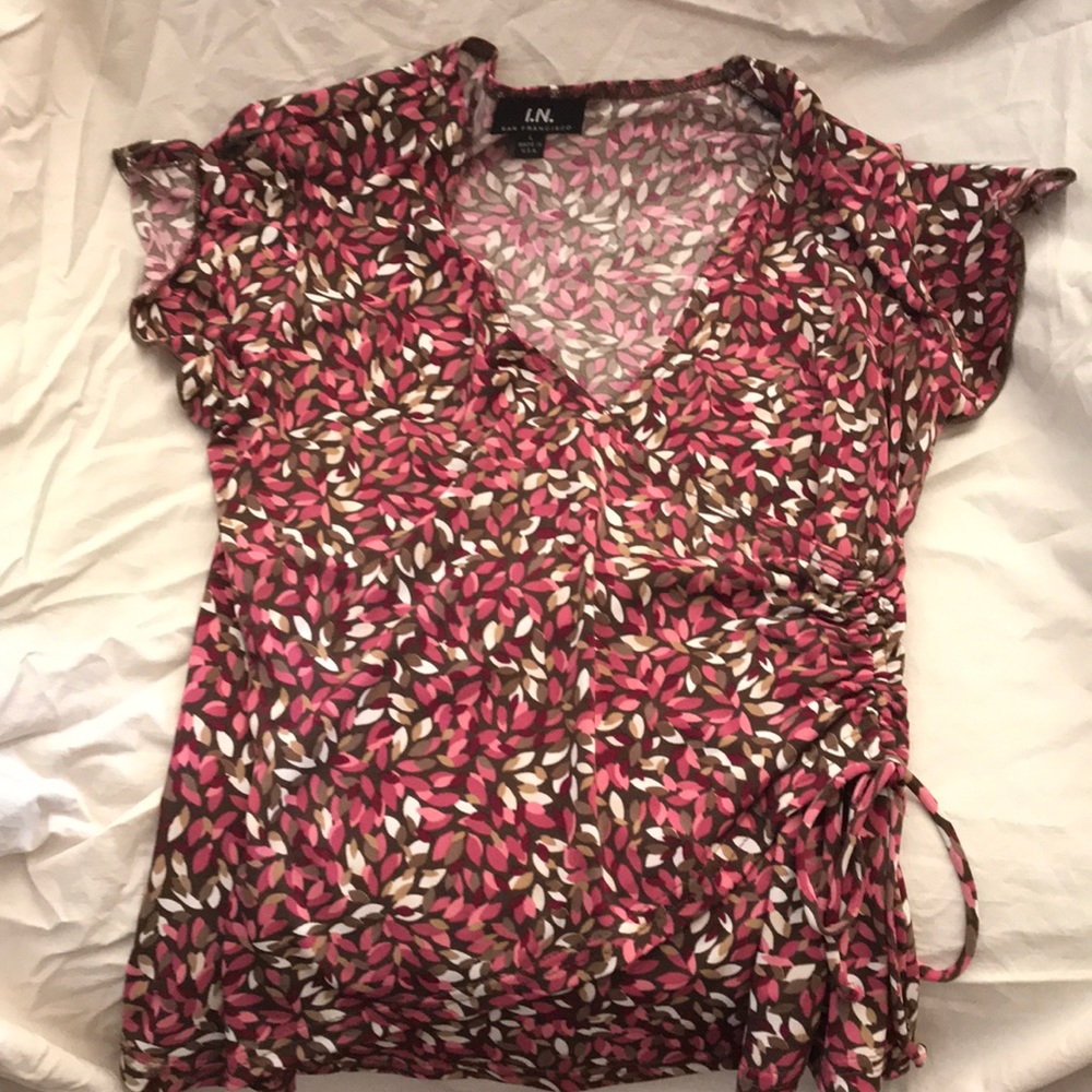 ❤️Super cute Women’s blouse❤️